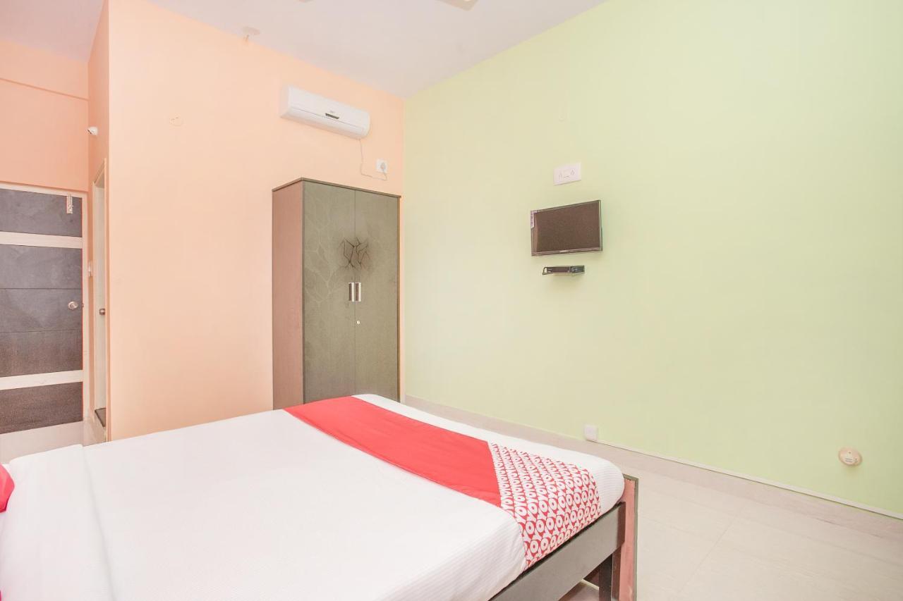 Oyo 24069 Flagship Aaira Inn Bangalore Exteriör bild