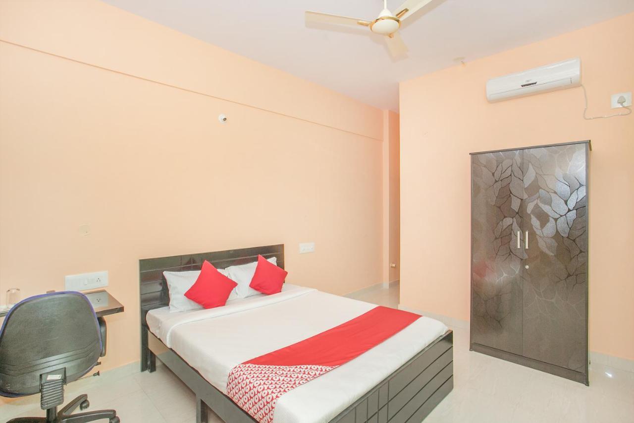 Oyo 24069 Flagship Aaira Inn Bangalore Exteriör bild