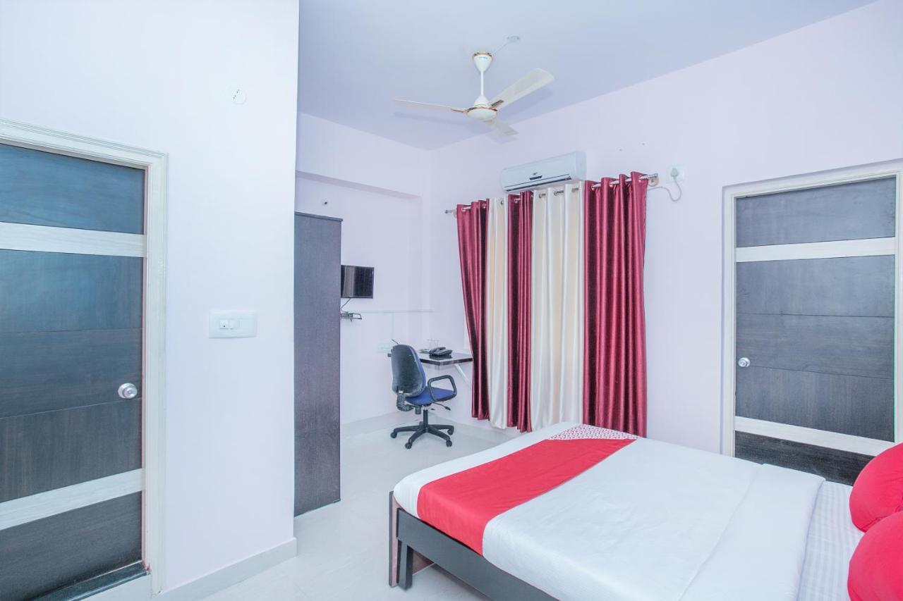 Oyo 24069 Flagship Aaira Inn Bangalore Exteriör bild