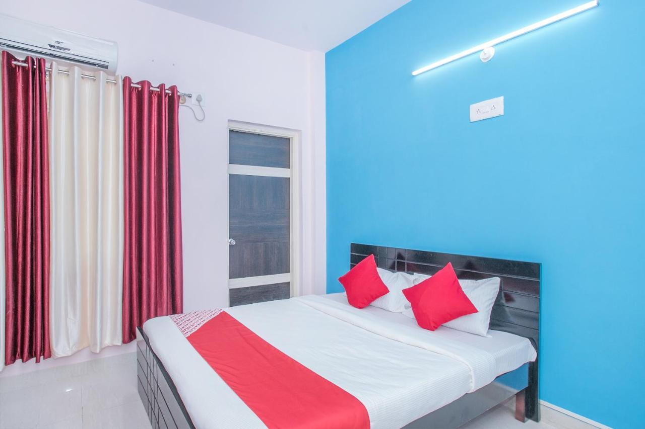 Oyo 24069 Flagship Aaira Inn Bangalore Exteriör bild